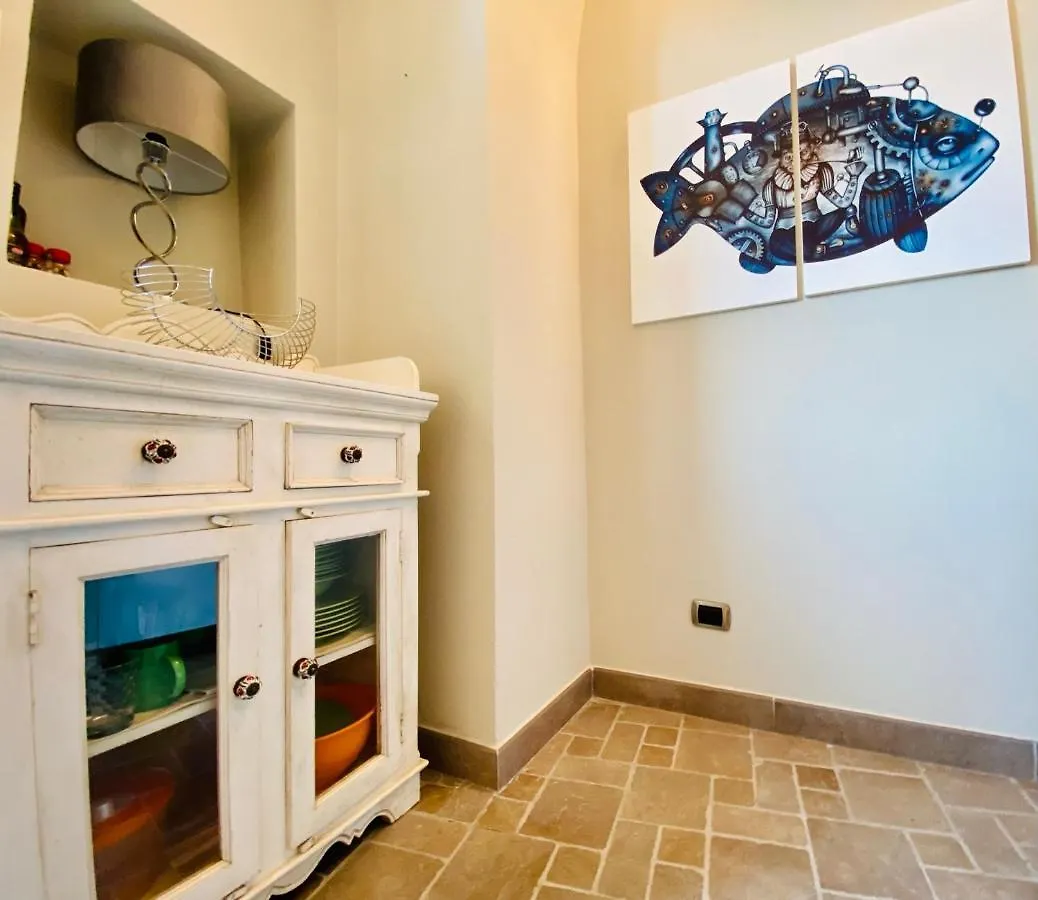 Apartment Hostdomus - Villa Cicala Finale Ligure Italy